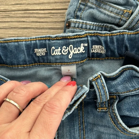 Cat & jack jeans (3 pair) - Picture 2 of 7